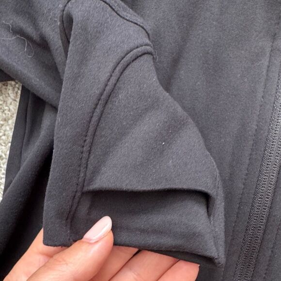 Women's Black Jacket All in Motion Soft full zip NEW NO TAGS - Picture 3 of 6